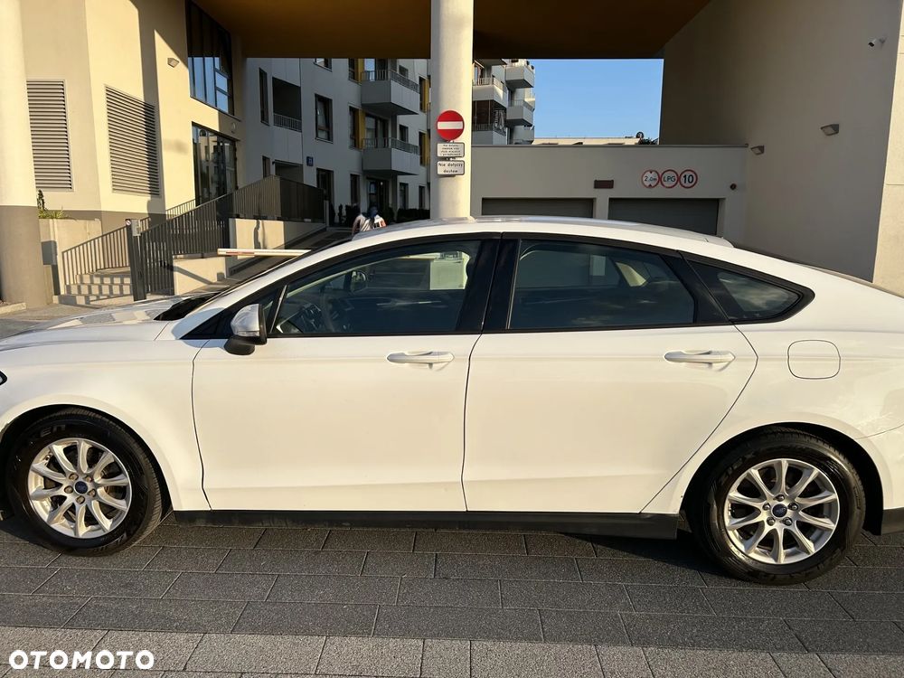 Ford Mondeo 2.0 TDCi Ambiente Plus - 13