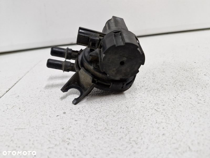 FORD EXPLORER II  4.0 V6 ZAWÓR PODCIŚNIENIA F67E-9C915-CA - 1