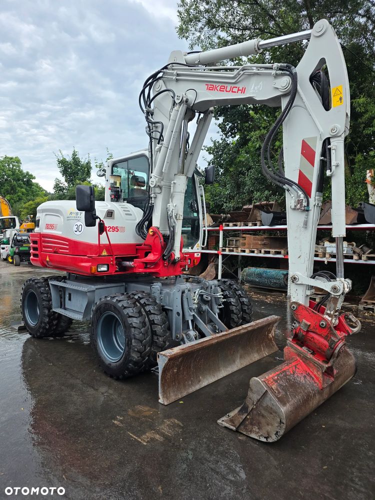 Takeuchi TB 295W Powertilt - 3