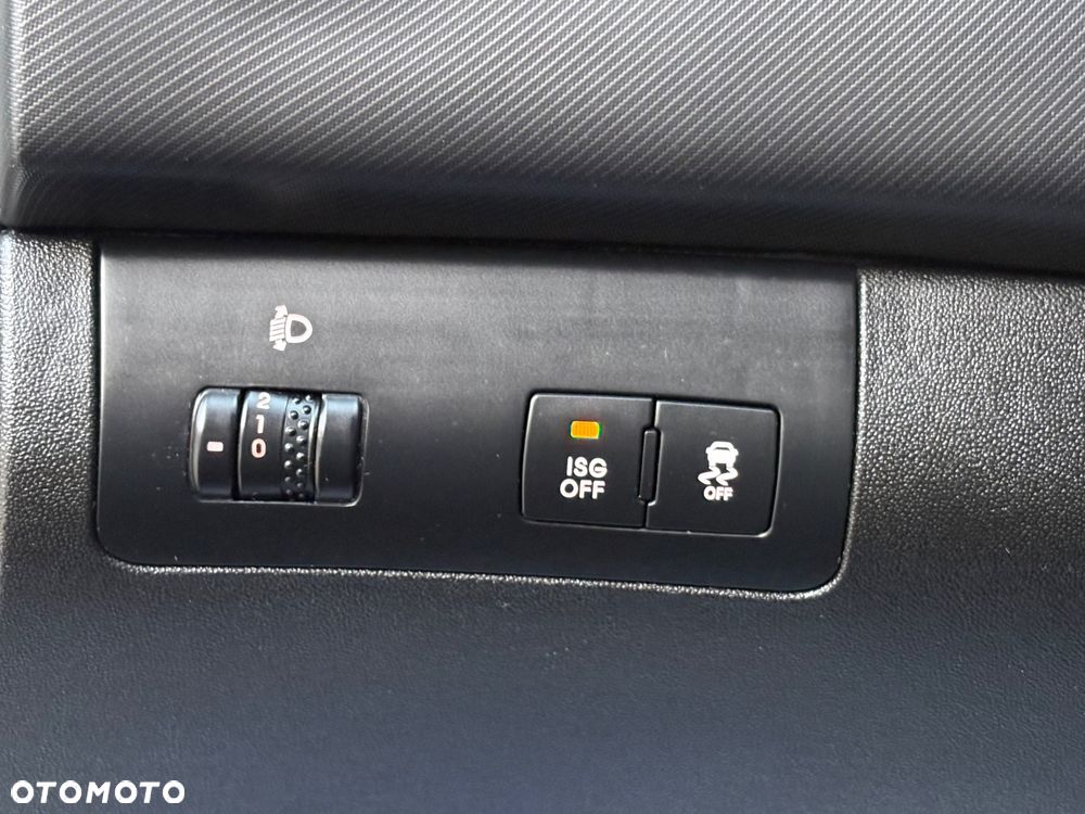 Kia Ceed 1.6 CRDi 90 Spirit - 13