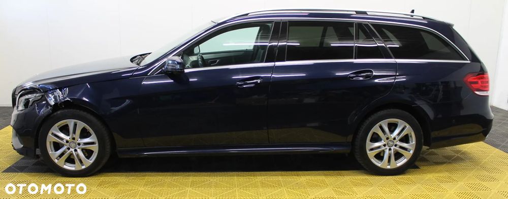 Mercedes-Benz Klasa E 300 T CDI DPF BlueEFFICIENCY 7G-TRONIC Avantgarde - 7