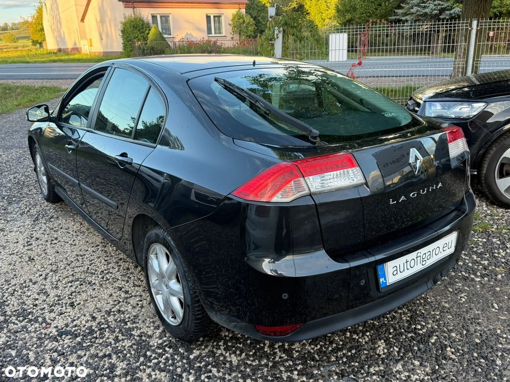Renault Laguna - 8