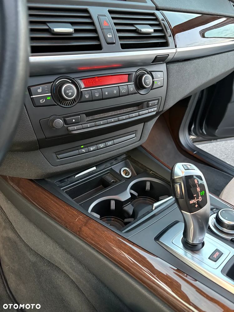 BMW X5 xDrive30d - 17