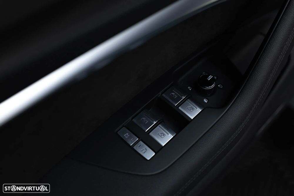 Audi RS6 Avant 4.0 TFSI quattro Tiptronic - 23