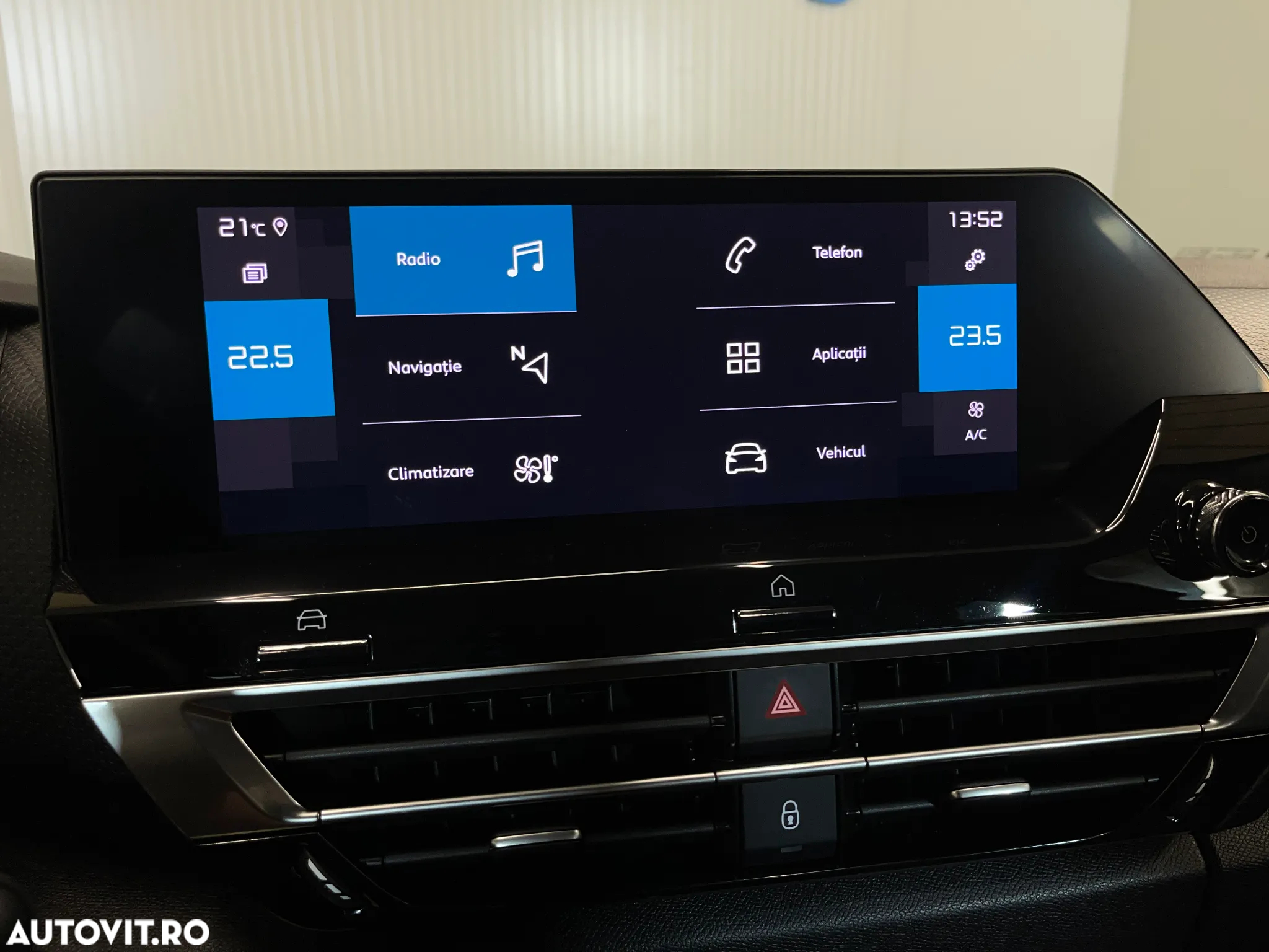 Citroën C4 1.5 BlueHDi S&S EAT8 Feel Pack - 23
