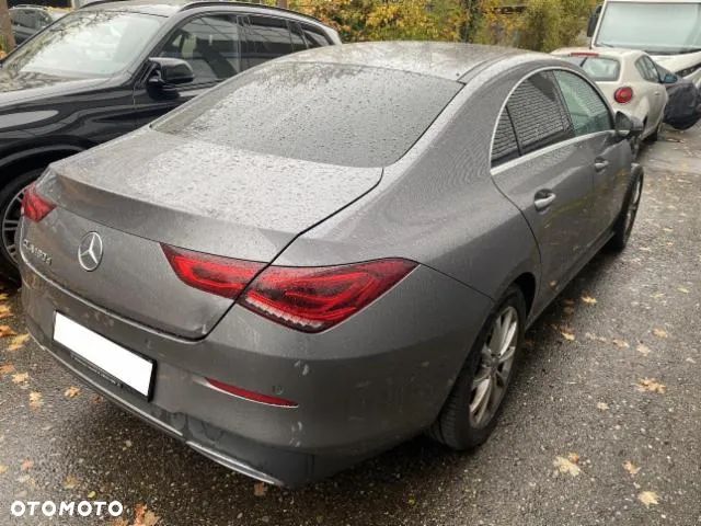 Mercedes-Benz CLA 180 d Progressive 7G-DCT - 3