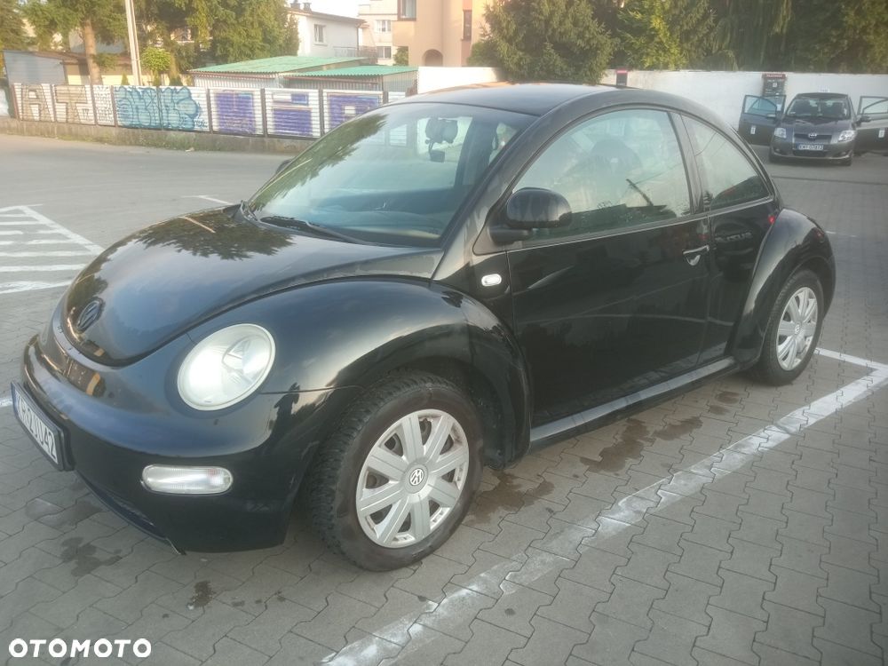 Volkswagen New Beetle - 2