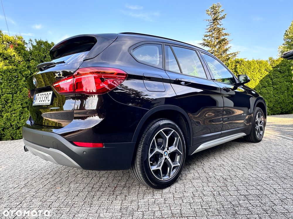 BMW X1 xDrive18d xLine - 10