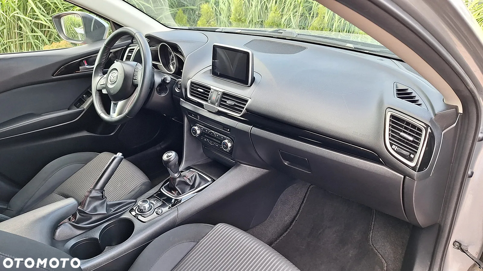 Mazda 3 - 16