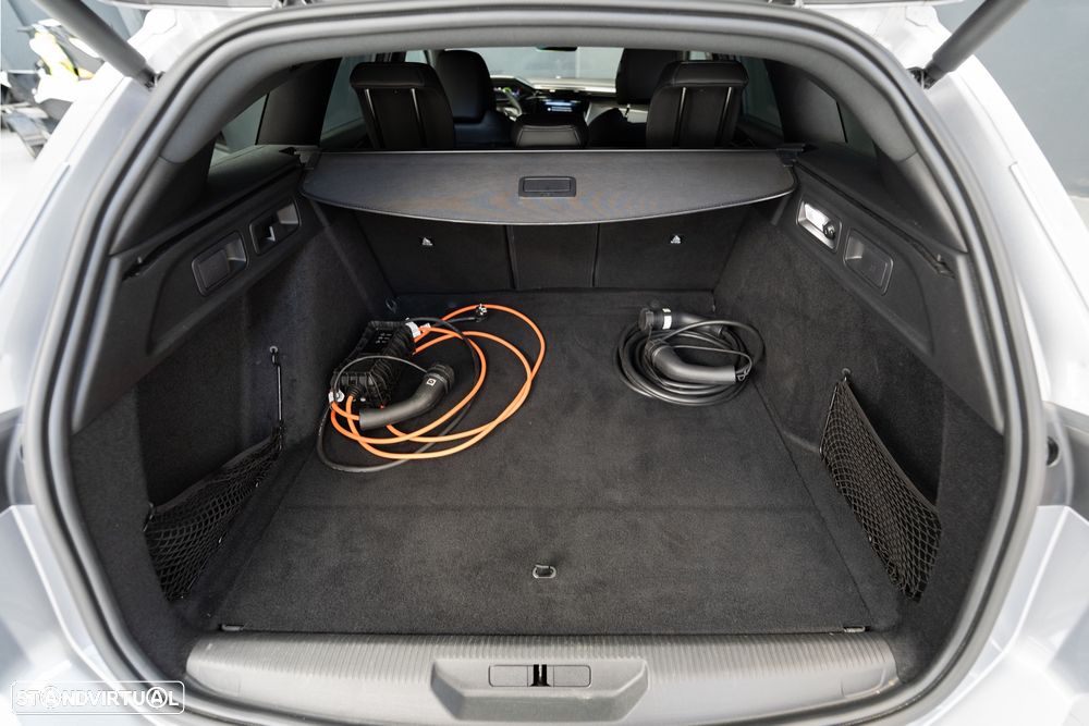 Peugeot 308 SW 1.6 Hybrid GT Pack e-EAT8 - 35