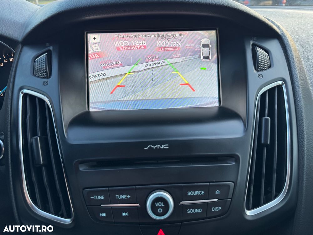 Ford Focus 1.0 EcoBoost ST-Line - 12