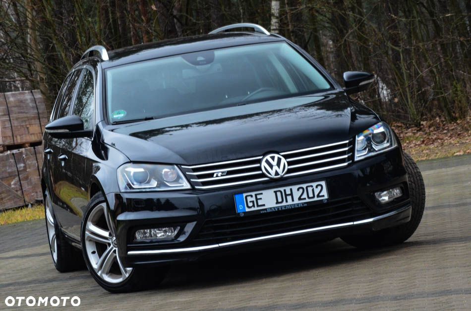 Volkswagen Passat - 1
