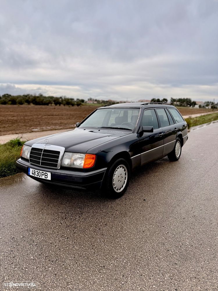 Mercedes-Benz W124 (1984-1997) 250 TD - 2