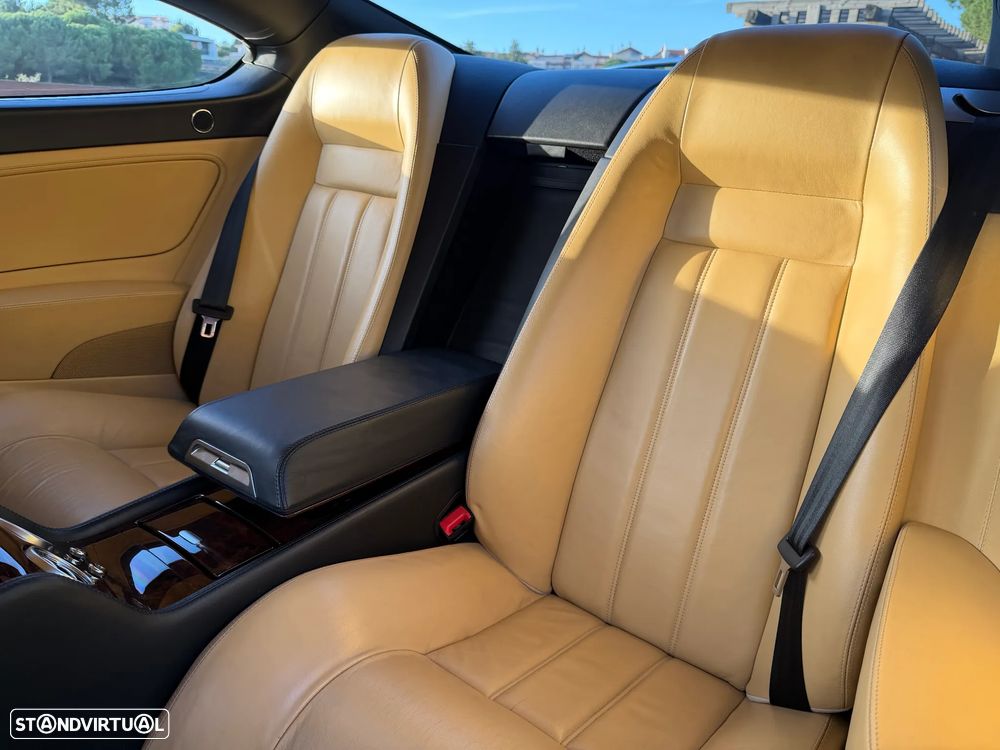 Bentley Continental GT - 23