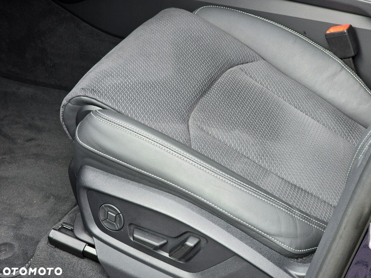 Audi Q8 50 TDI quattro tiptronic - 10