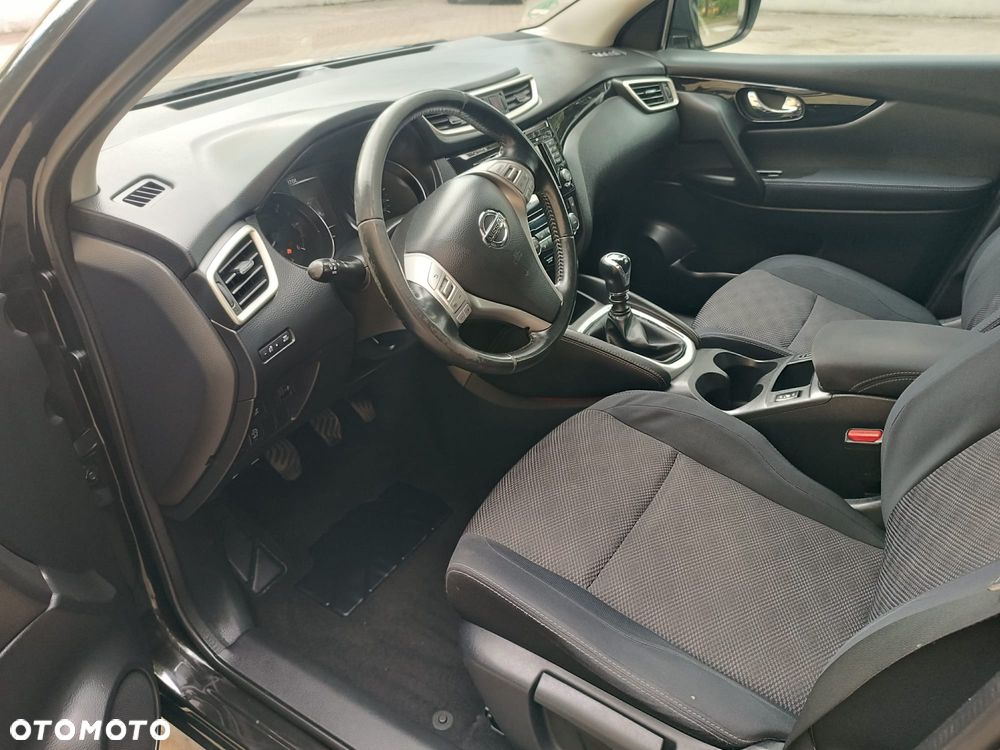Nissan Qashqai 1.6 dCi DPF Start/Stop tekna - 8