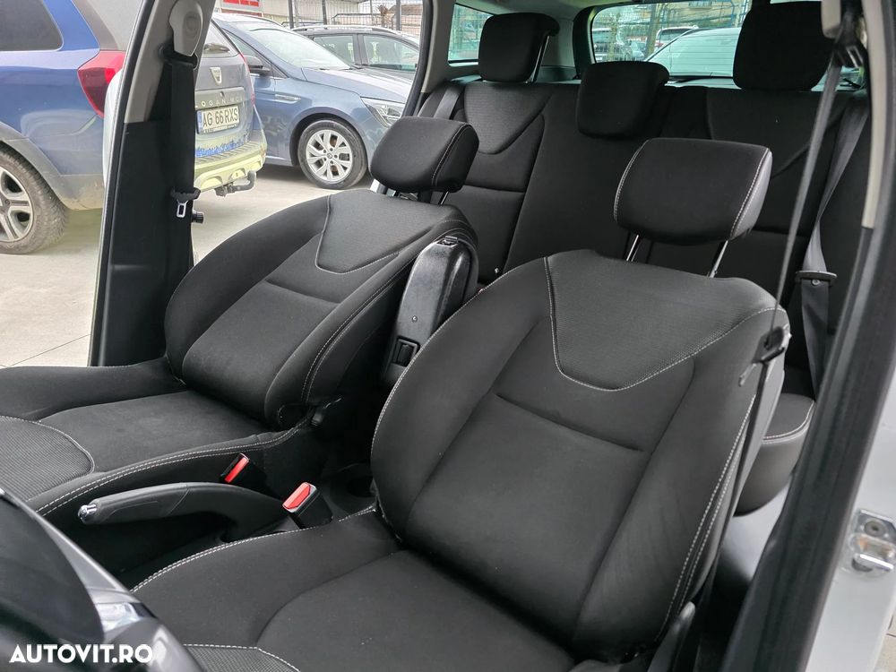 Renault Clio dCi 90 Dynamique - 10