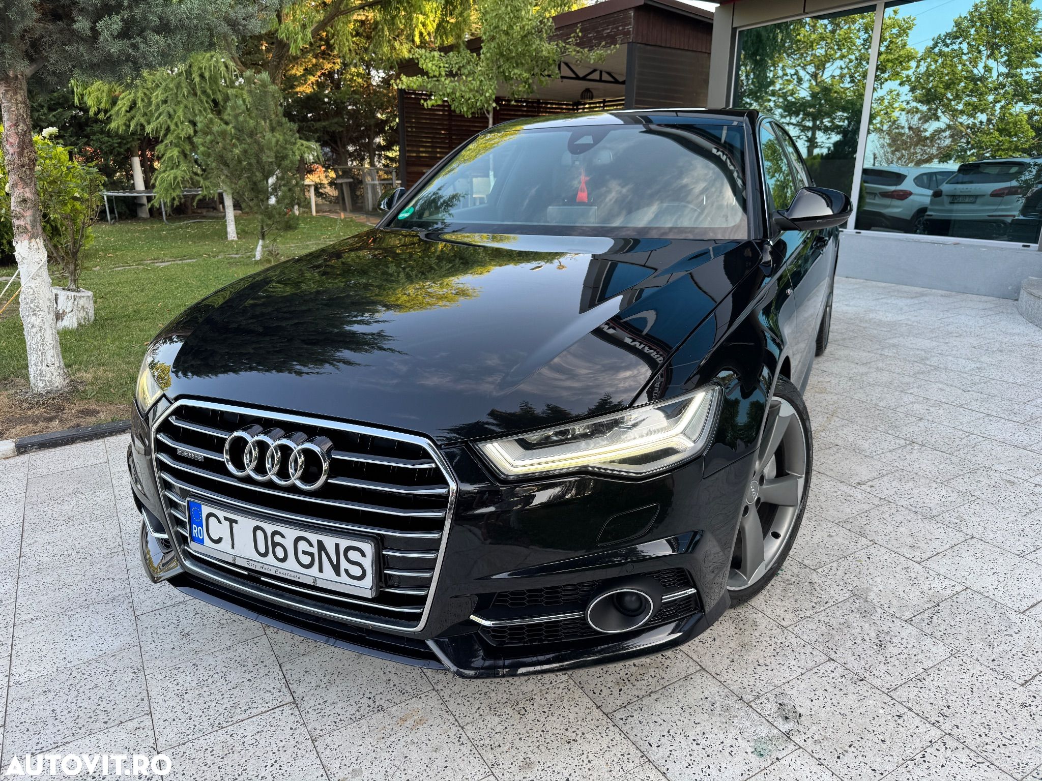 Audi A6 Avant 3.0 TDI quattro S tronic - 1