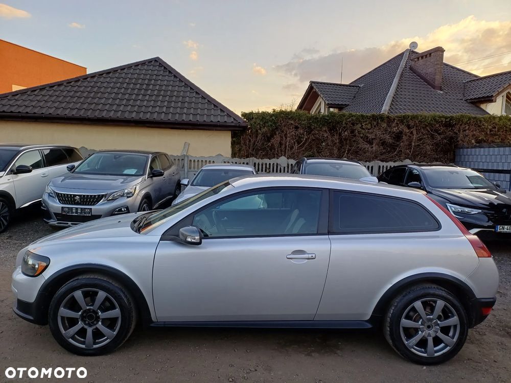 Volvo C30 1.6D DRIVe Momentum - 4