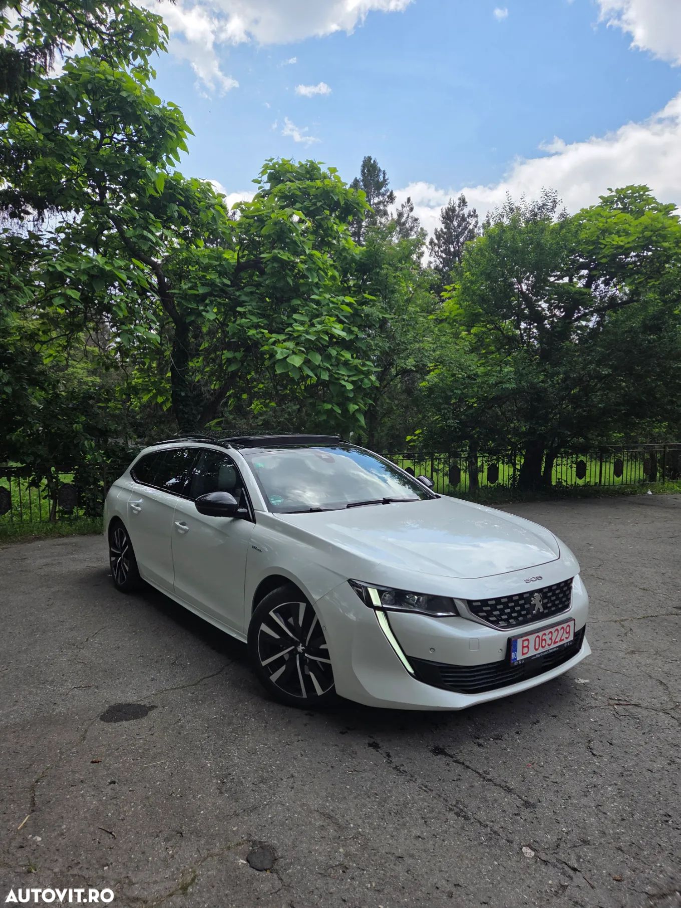 Peugeot 508 Plug-In Hybrid 360 e-EAT8 SPORT ENGINEERED - 1