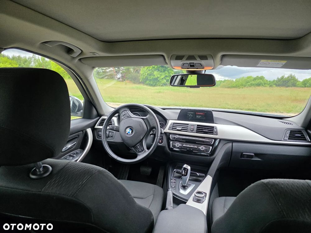 BMW Seria 3 318d Advantage - 13