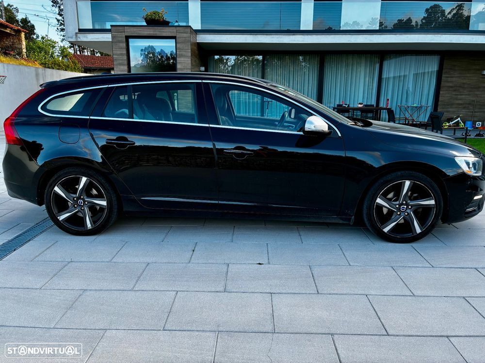 Volvo V60 2.0 D4 R-Design Summum - 4