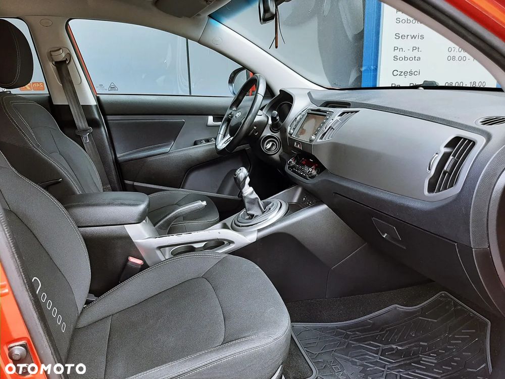 Kia Sportage 2.0 GDI L AWD - 29