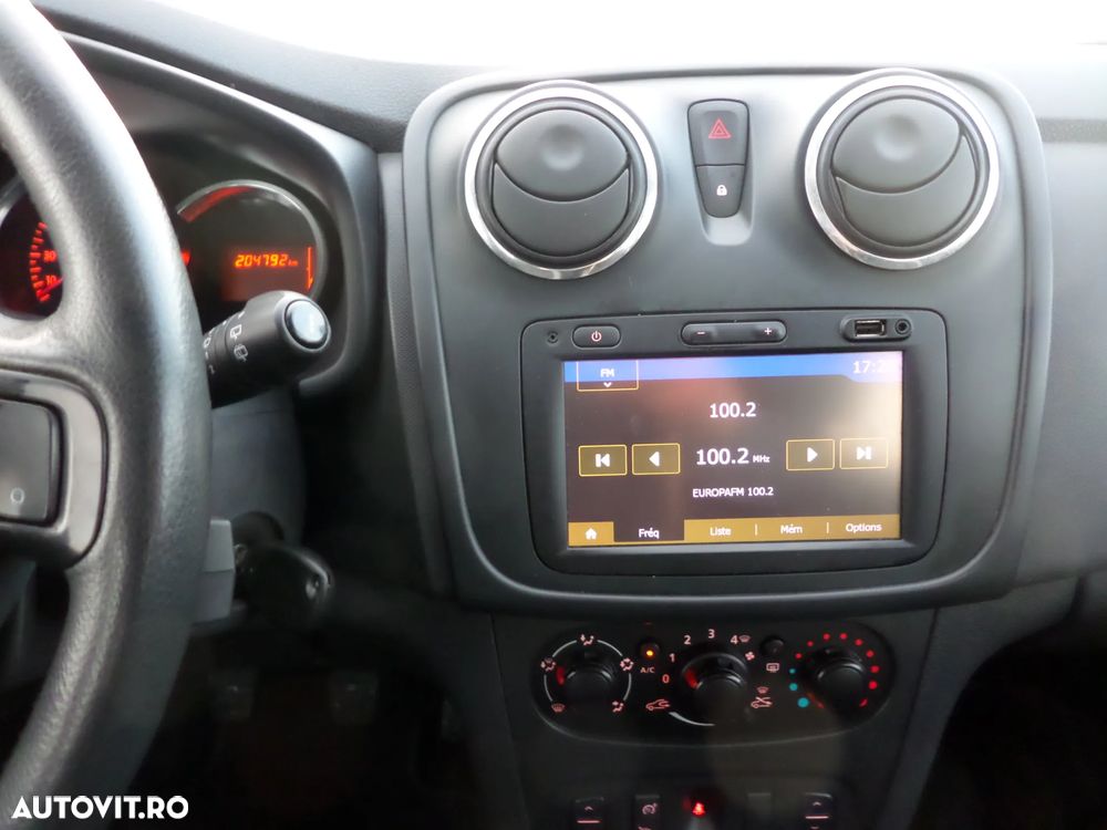 Dacia Sandero 1.5 90CP Laureate - 27