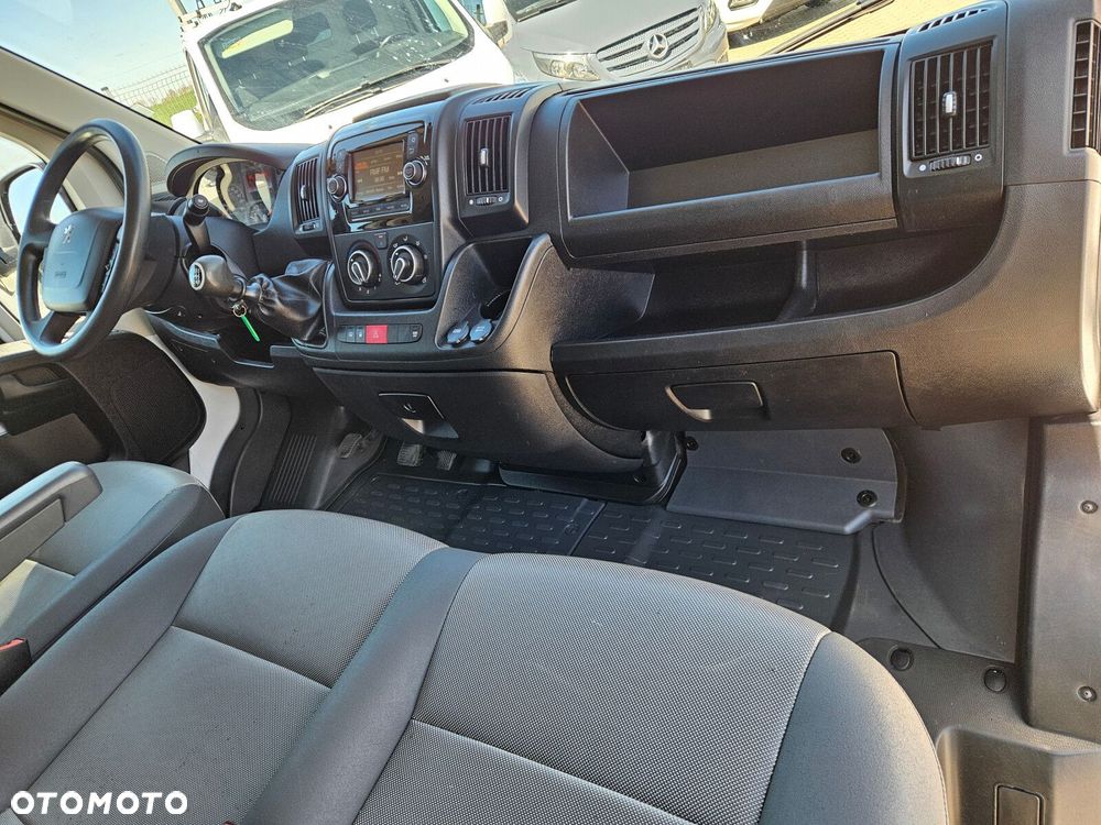 Peugeot boxer L4H2 *94900zł NETTO* Brygadówka 6 osób 2.2HDi/140KM - 30
