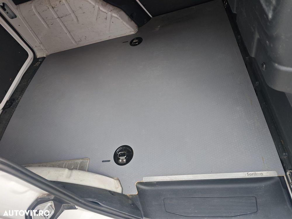 Volkswagen Caddy furgon - 13