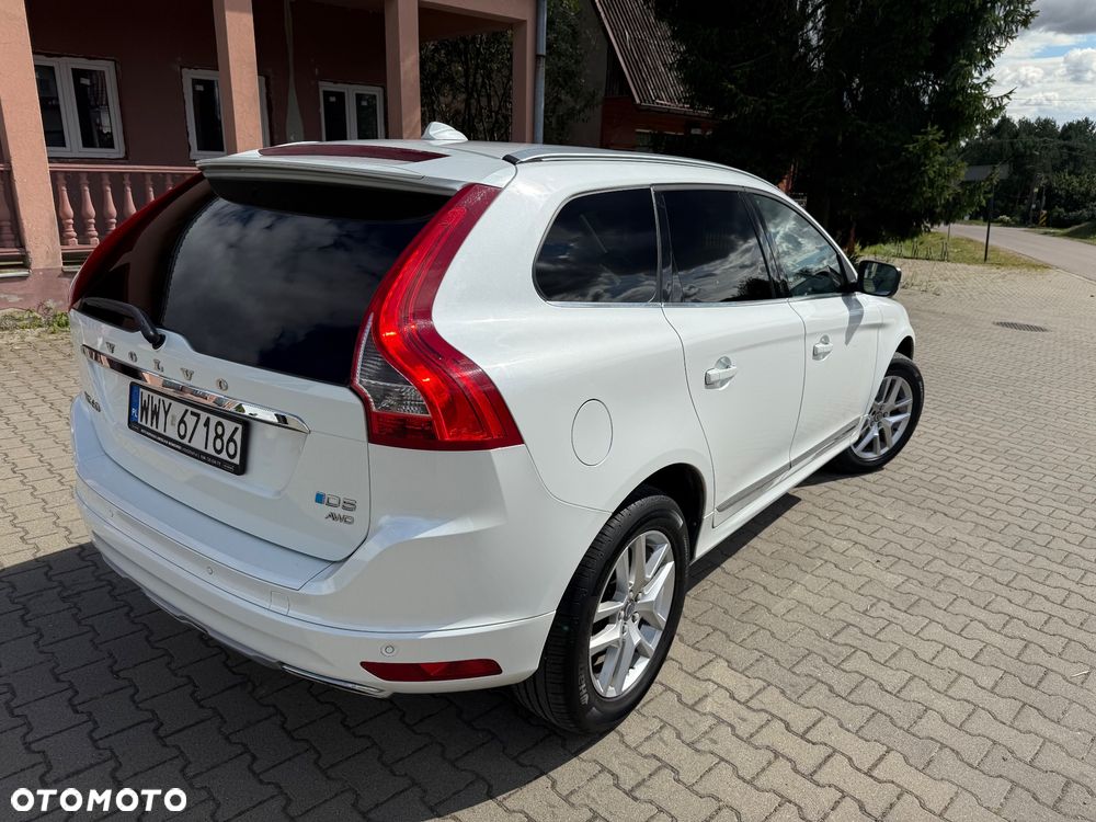 Volvo XC 60 D5 AWD Summum - 4