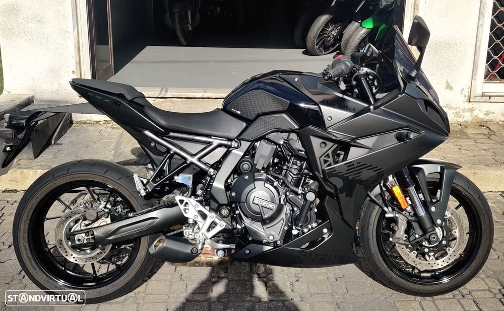 Suzuki GSX 8 R - 3
