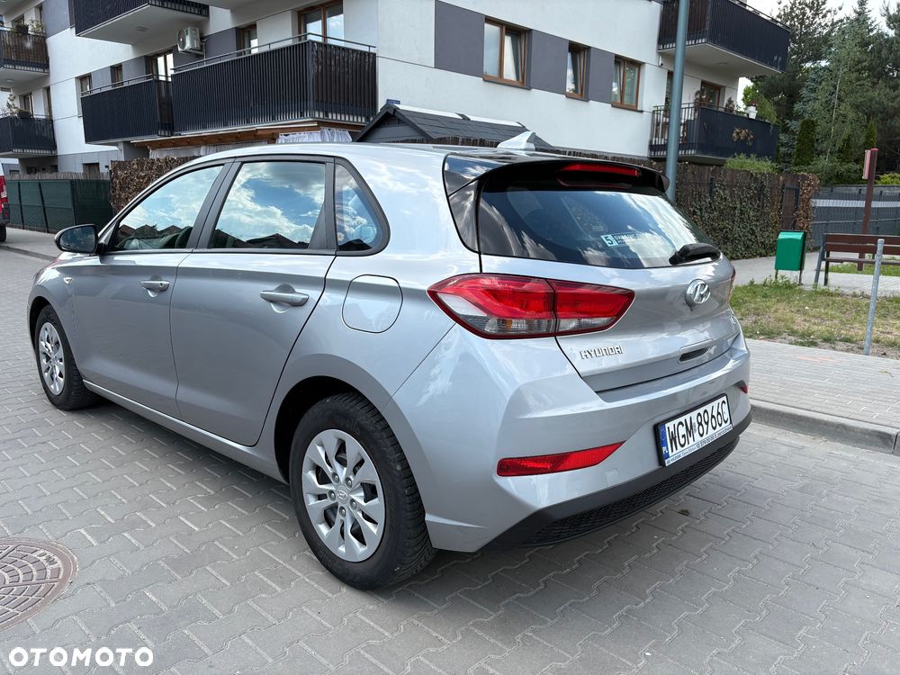Hyundai i30 1.0 T-GDI Classic + DCT - 9