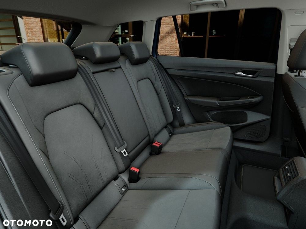 Volkswagen Golf - 12