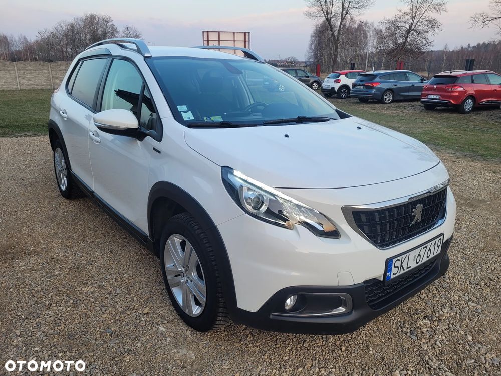 Peugeot 2008 PureTech 82 Signature - 4