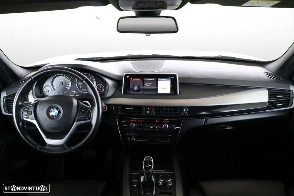BMW X5 25 d sDrive Comfort 7L - 13