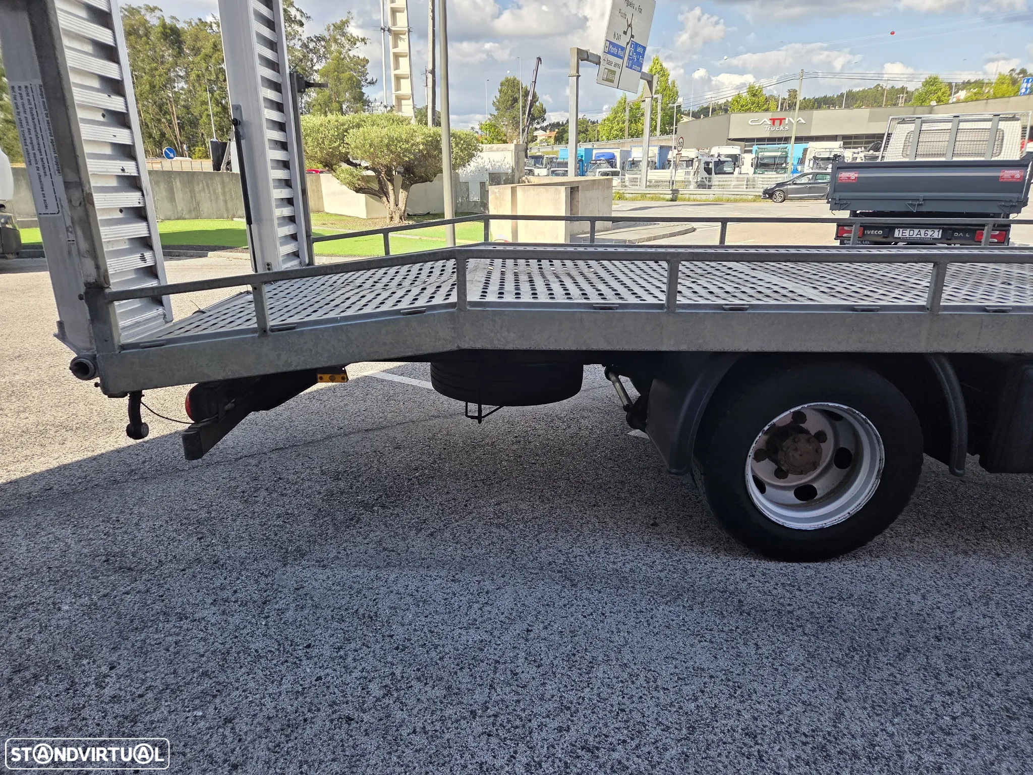 Mitsubishi Canter 7C15 7500kgs estrado porta carros e maquinas - 6