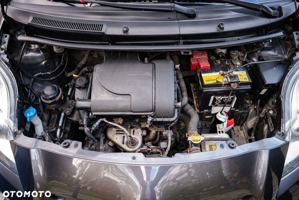 Toyota Yaris 1.0 Luna A/C - 23