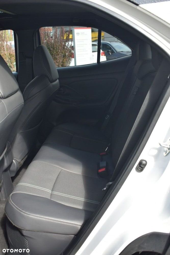 Toyota Yaris Cross - 15