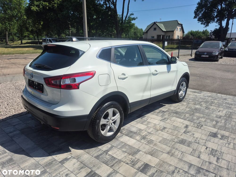 Nissan Qashqai 1.2 DIG-T Acenta - 10