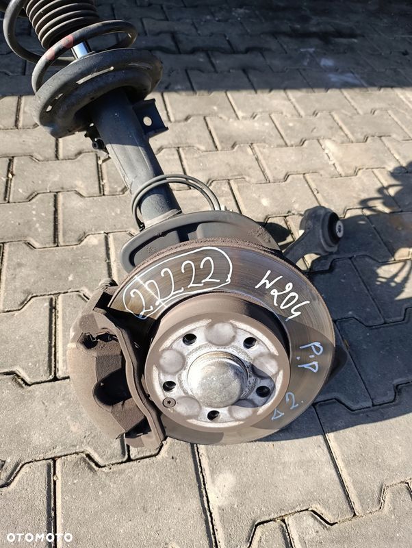 MERCEDES W204 2.2 CDI ZWROTNICA PRAWA PRZÓD PRZEDNIA WAHACZ - 2