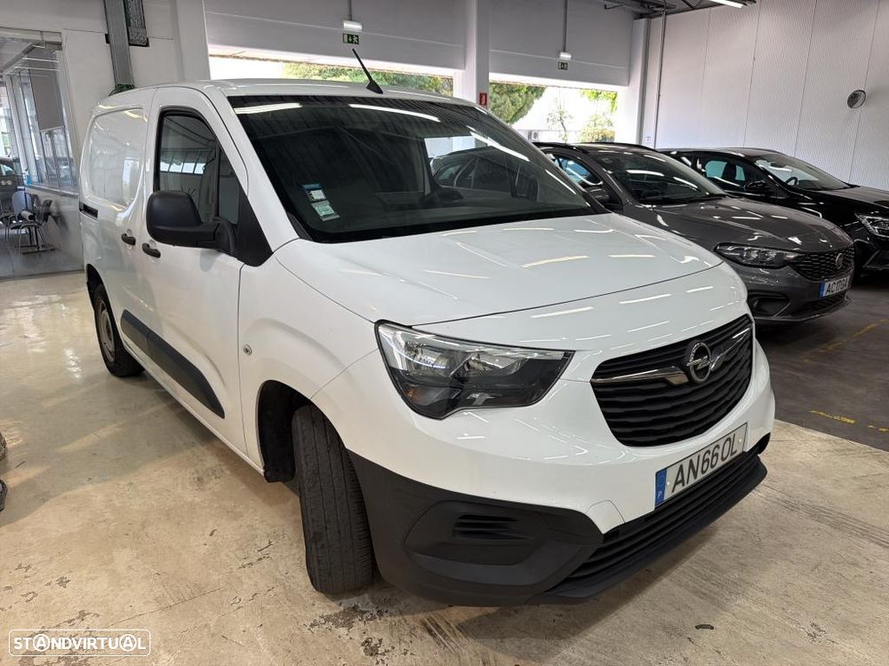 Opel Combo 1.5 CDTi L1H1 Enjoy - 4