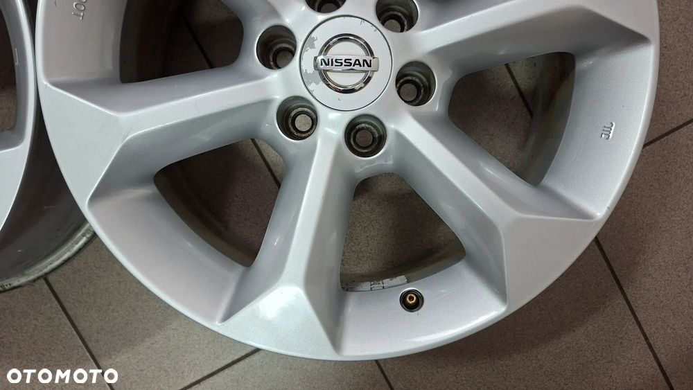 Felgi Aluminiowe 17 Nissan Pathfinder 6x114.3 ET 30 - 6