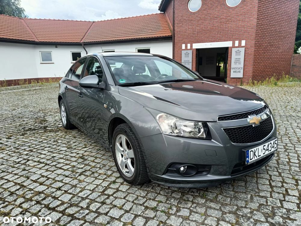 Chevrolet Cruze 1.6 - 1