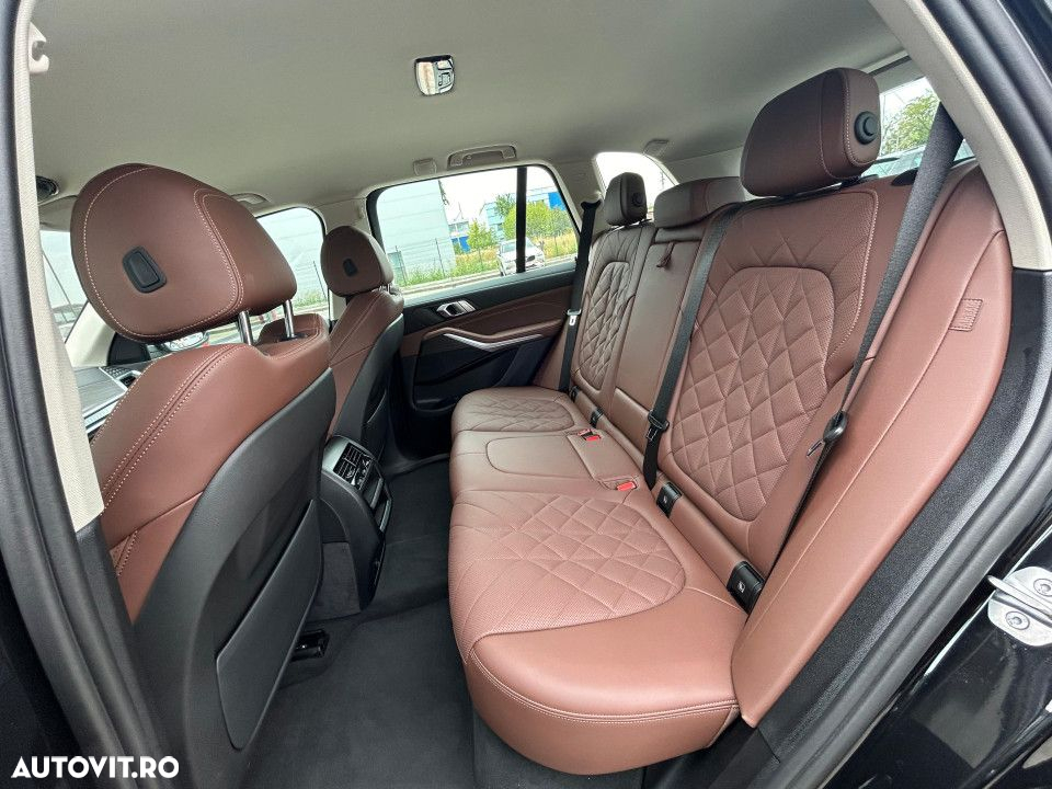 BMW X5 xDrive50e - 13
