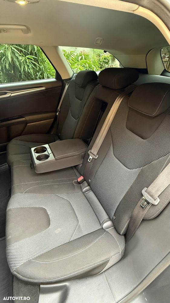 Ford Mondeo 2.0 TDCI Start-Stopp PowerShift-Aut Titanium - 18
