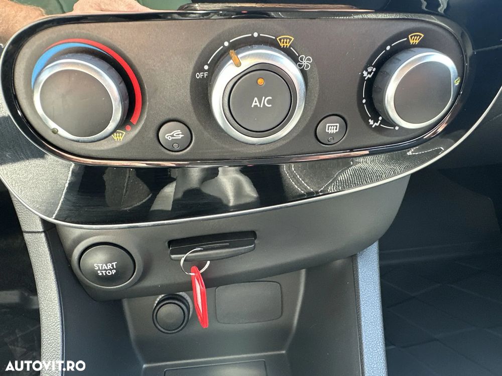 Renault Clio - 18