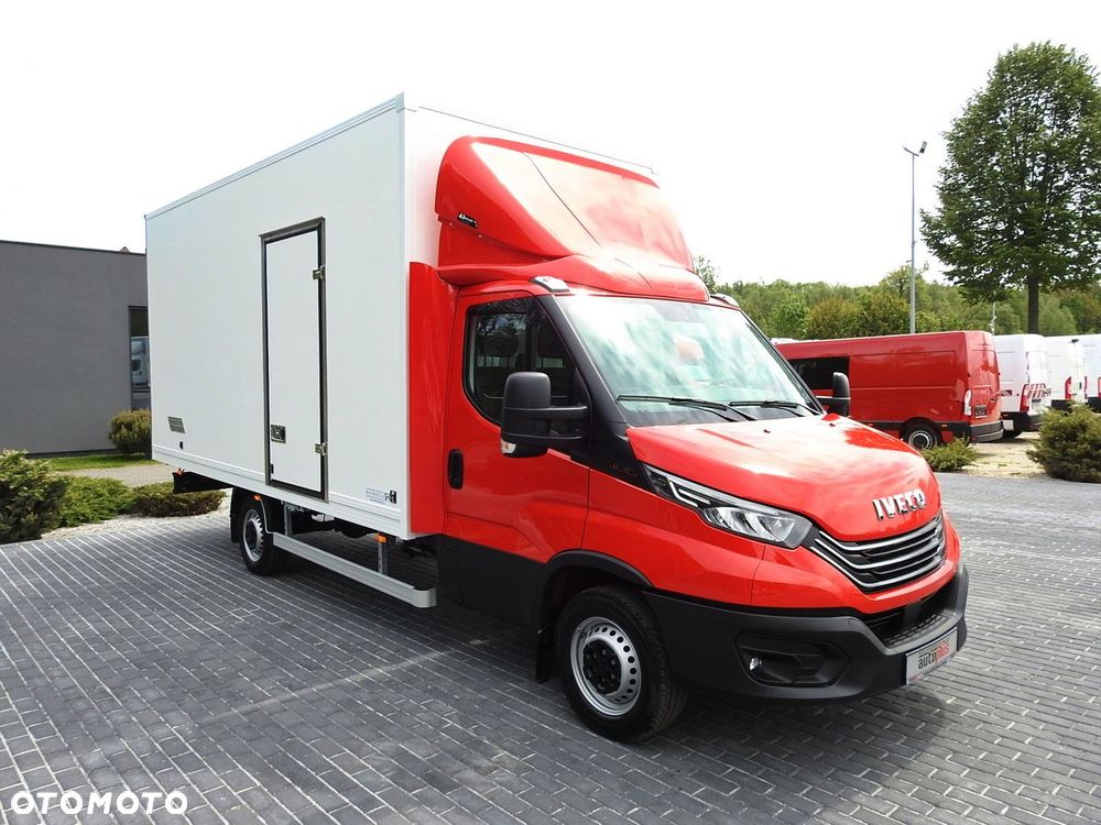 Iveco DAILY 35S18 NOWY KONTENER 10 PALET TEMPOMAT NAWIGACJA KLIMATYZACJA LEDY GWARANCJA  180KM - 5