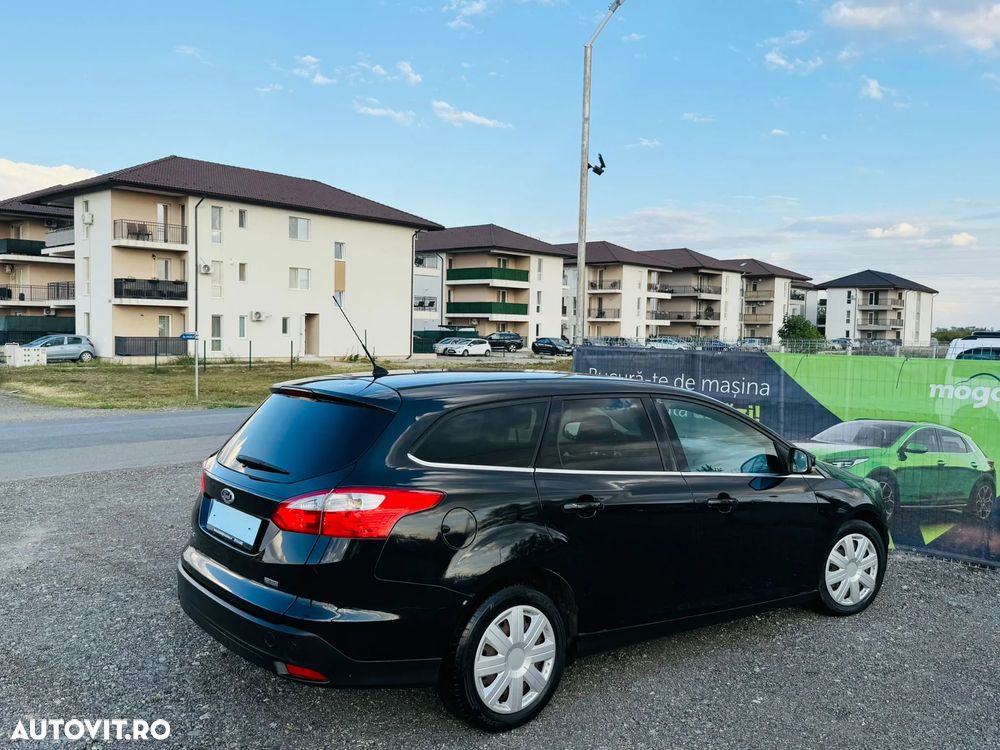 Ford Focus - 4