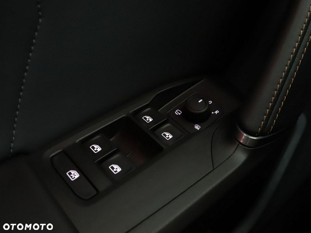 Cupra Leon 2.0 TSI DSG VZ - 36